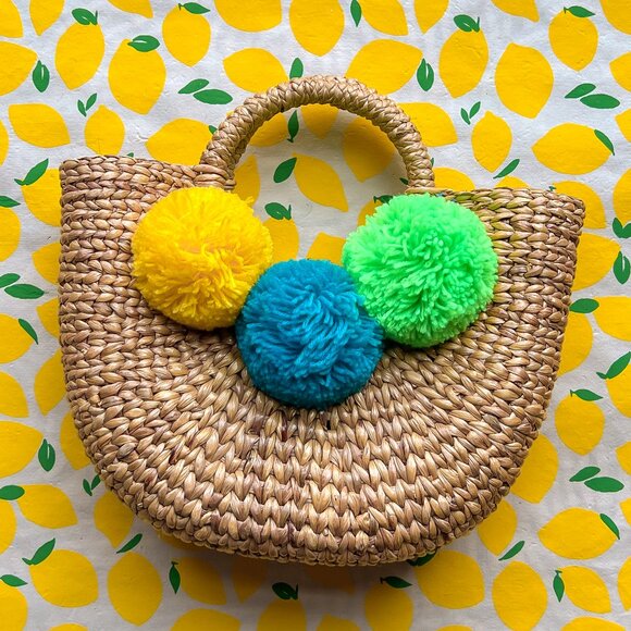 BNWT JADEtribe Mini Basket Bag with 3 Colored Poms - Picture 1 of 11